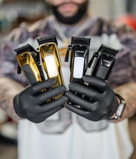 Andis Phenom's brushless motor delivers durable power for precise grooming.