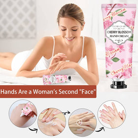 ANKOOOY gift-ready hand cream set displayed with ribbon and cards.