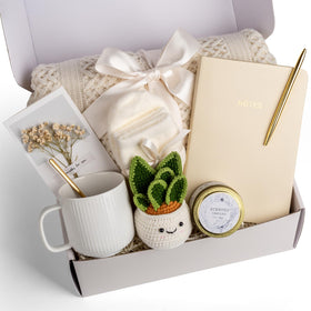 Anforsun birthday gift basket for women with elegant unboxing and thoughtful care.