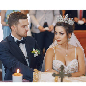 AOPRIE Victoria tiara ready for weddings with timeless, elegant look.