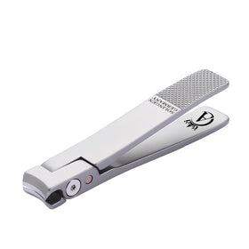 Apexay clipper in leather case opened for safe storage and travel.