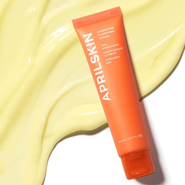 Texture close-up of APRILSKIN Carrotene Clarifying Cream showing a light, non-greasy feel.