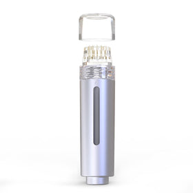 AQUAPEN Aqua Stamp 2-in-1 derma stamp with gold needles for precision stamping.