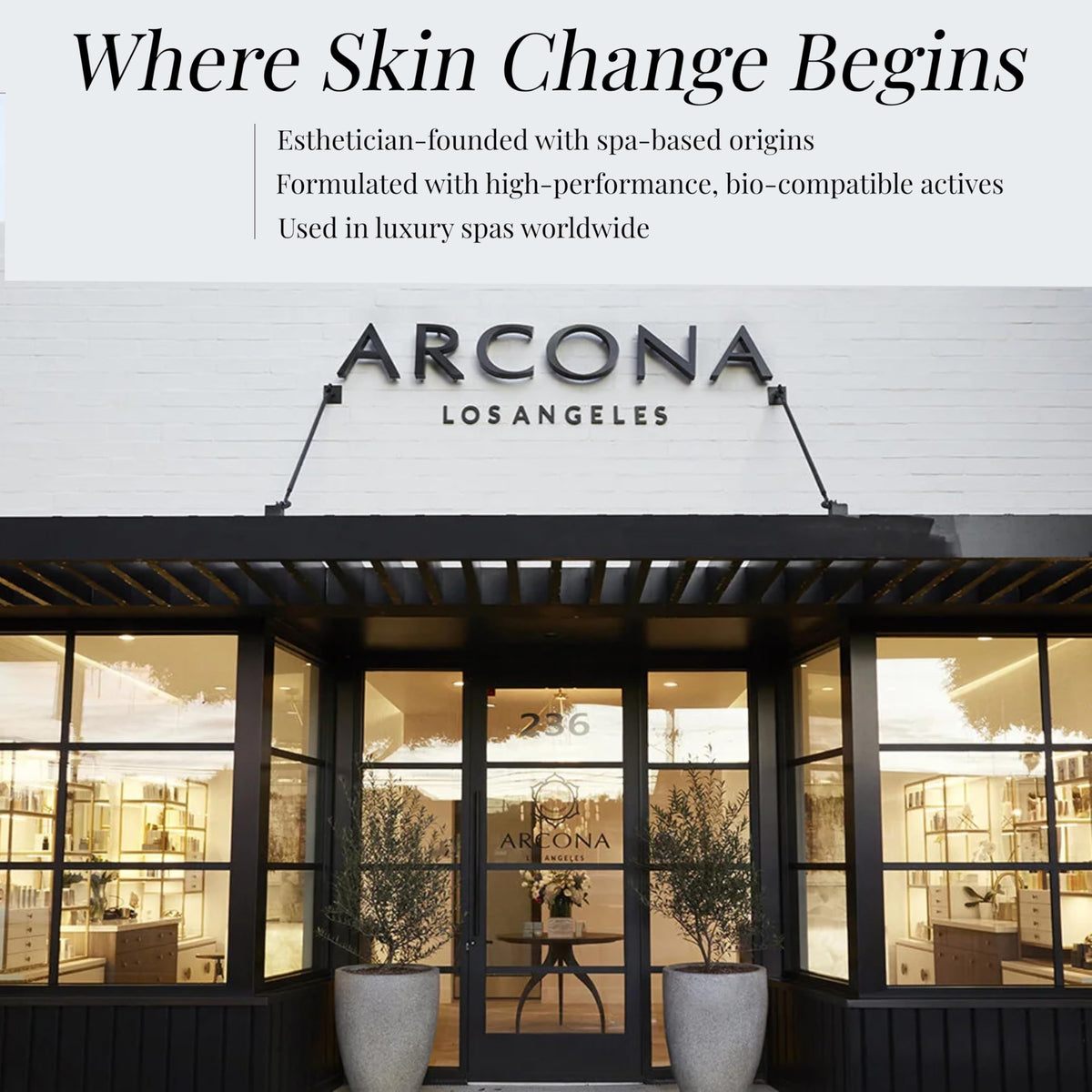 ARCONA Raspberry Clarifying Pads feature tea tree extract for balanced skin feel.