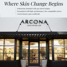 ARCONA Raspberry Clarifying Pads feature tea tree extract for balanced skin feel.