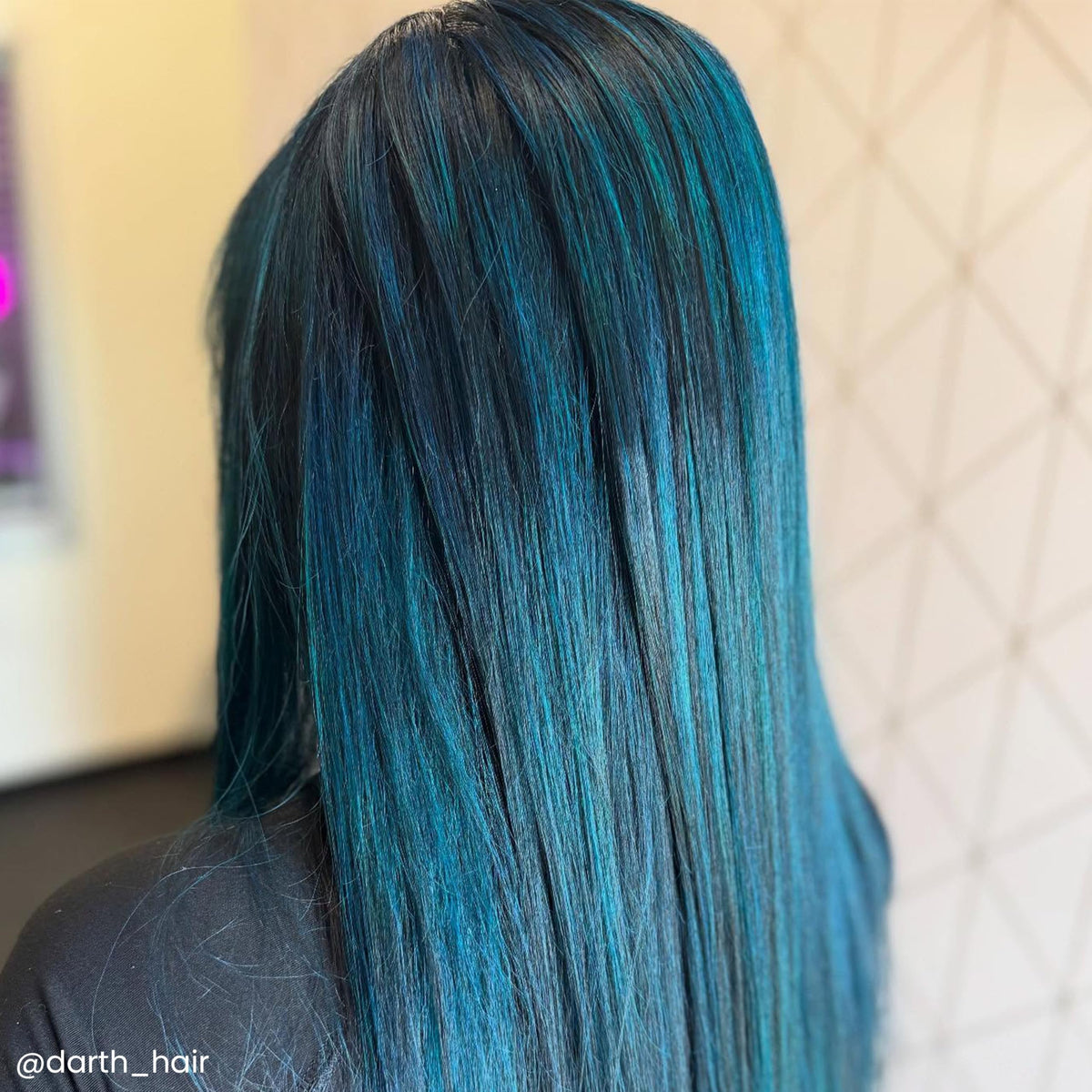 ARCTIC FOX Aurora Kiss hair application in progress showing even coverage.