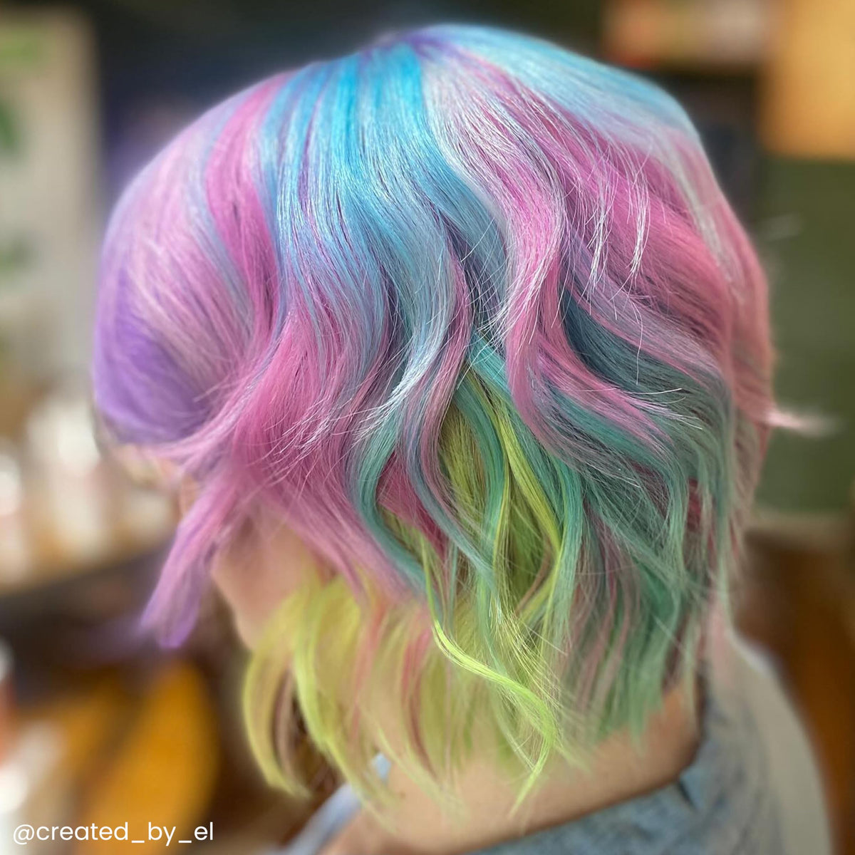 ARCTIC FOX color mixing scene enables long-lasting, vibrant looks.