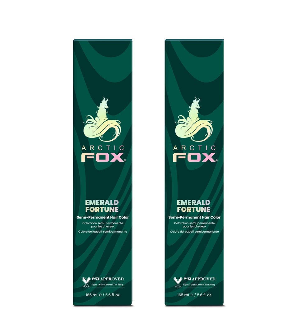 ARCTIC FOX Emerald Fortune application on hair for vibrant teal color and conditioning shine.