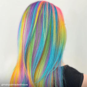 ARCTIC FOX hair color on damp strands demonstrates gentle formula.