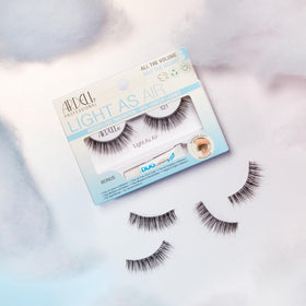 Ardell Light As Air 521 lashes soft fibers hourglass, ultra-light feel