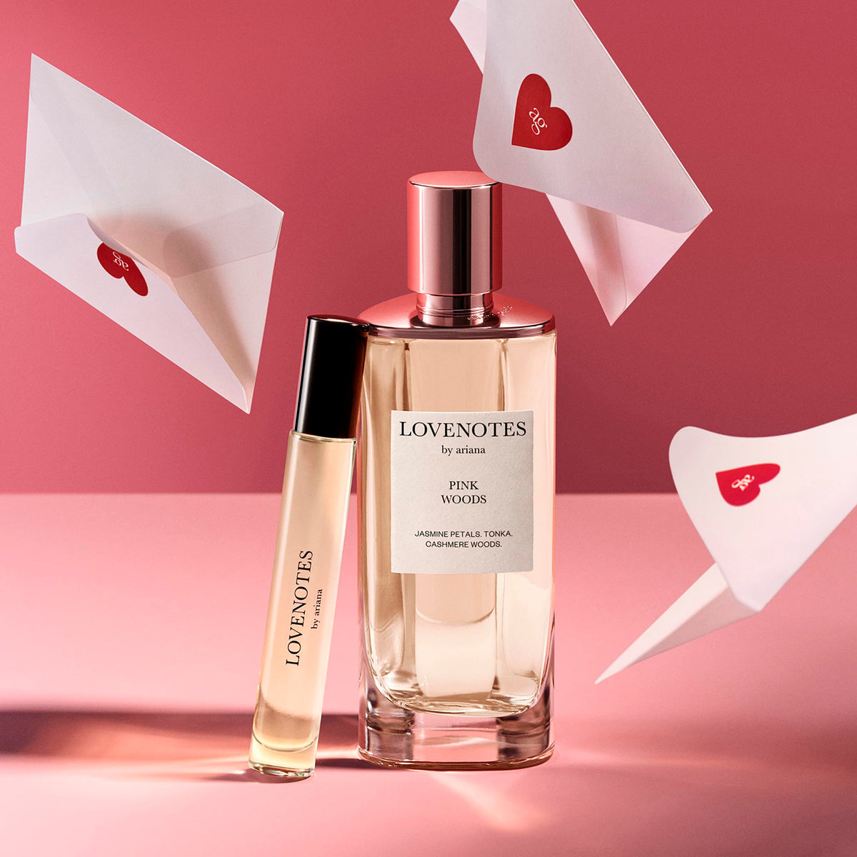 Spray-on moment with Ariana Grande Lovenotes Pink Woods for daytime wear