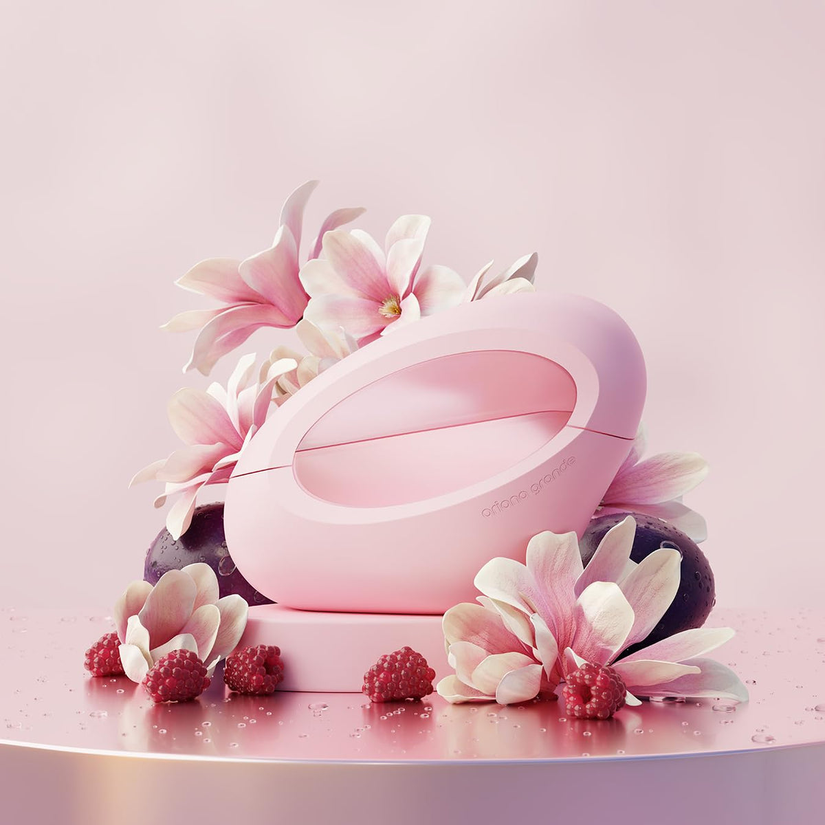 Ariana Grande MOD Blush base notes dreamwood and ambrox provide warm, lasting depth