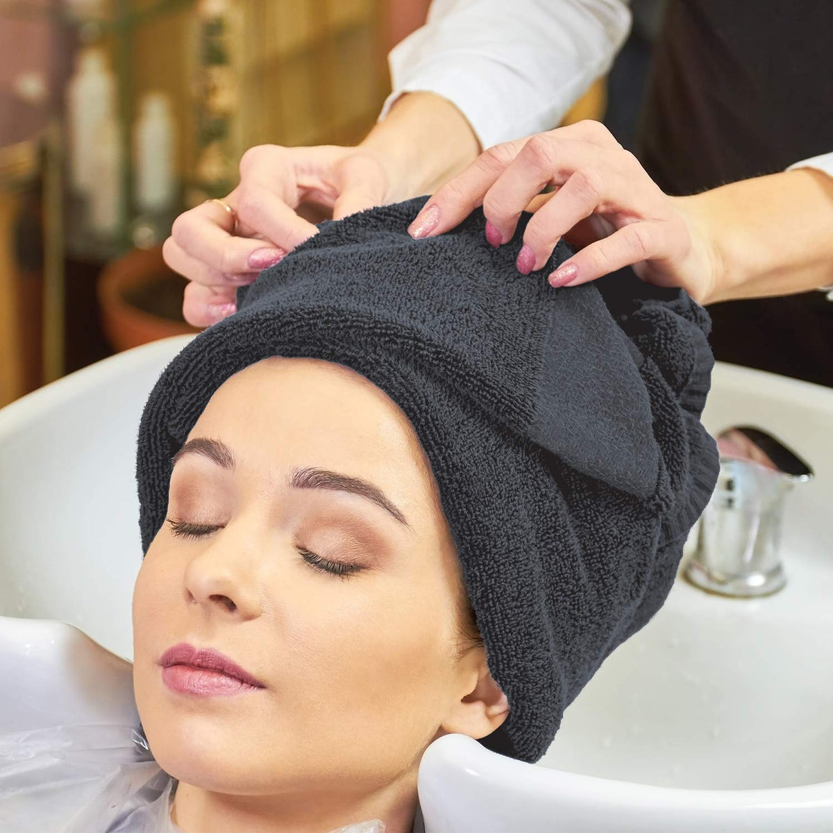 Arkwright charcoal bleach-proof towel shows color-fast performance.
