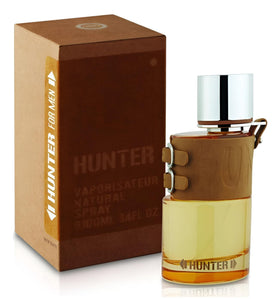 Armaf Hunter for Men spray action, effortless scent application.