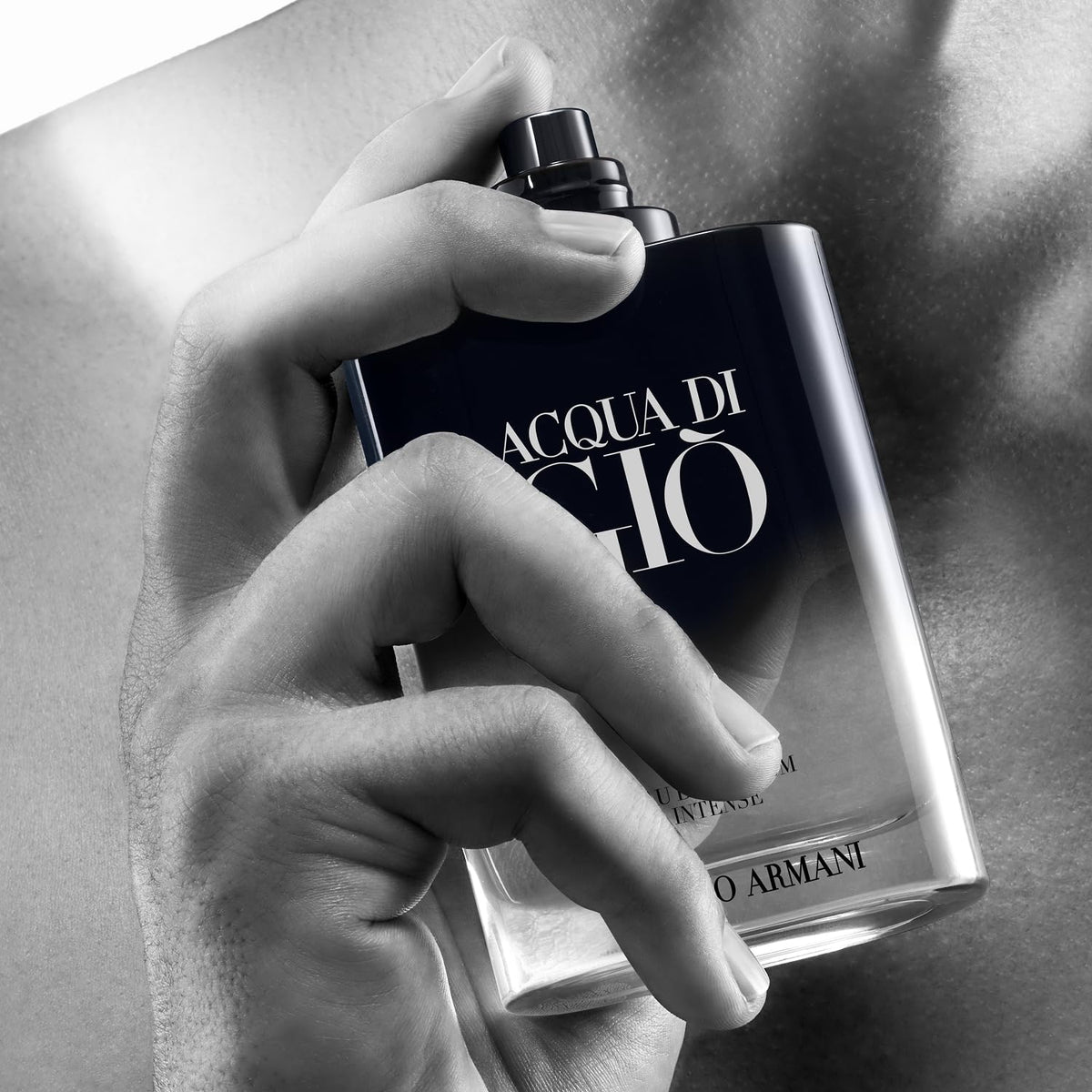 Armani Beauty Acqua di Giò Intense wrists and neck display daylong presence.