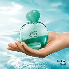 Armani Beauty Acqua di Gioia EdP Intense bergamot-fruit-spark offers bright, uplifting daytime scent.