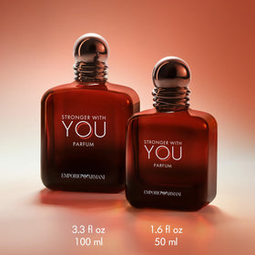 Vanilla and leather notes create a warm, comforting aura