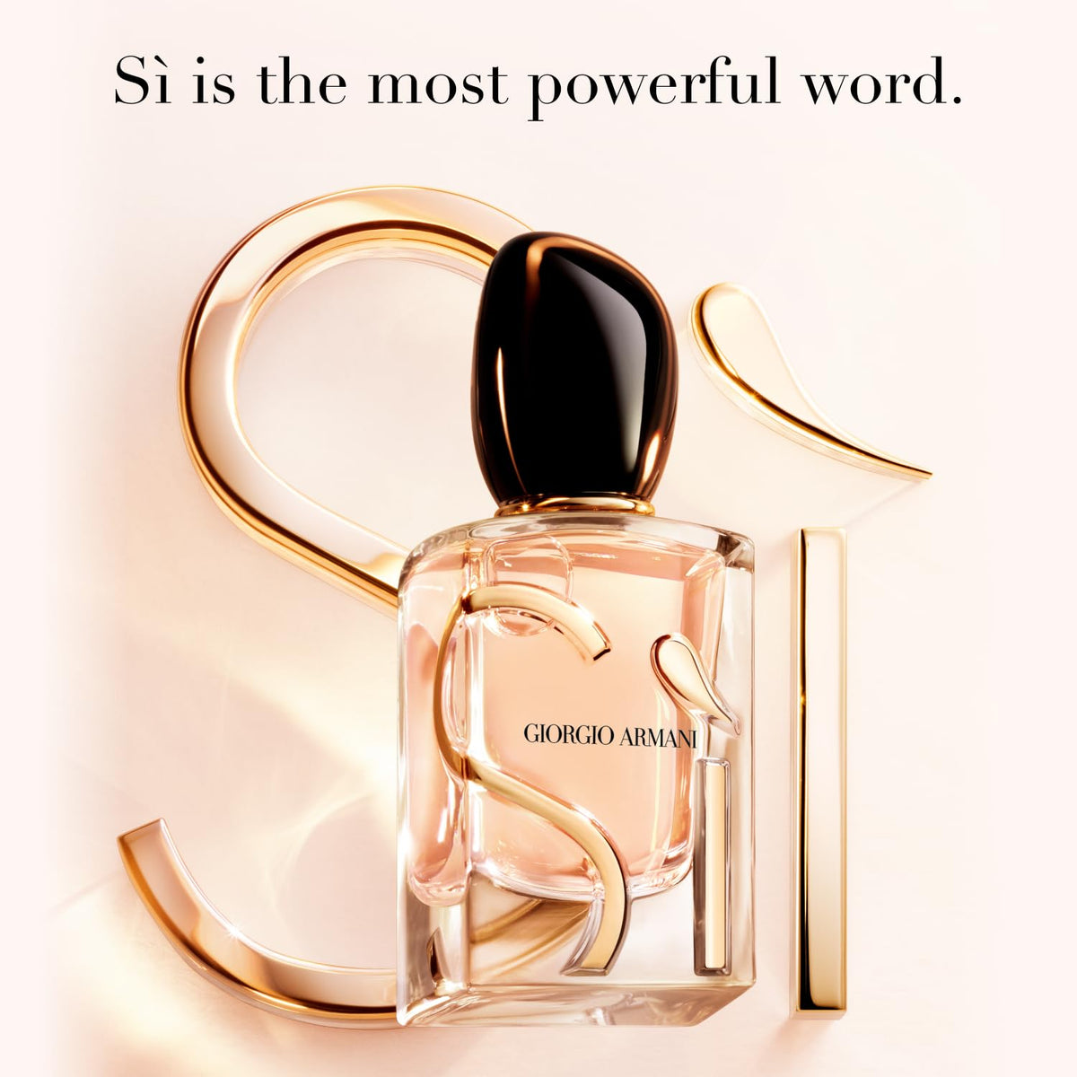 Armani Si cap detail, showcasing refillable bottle design