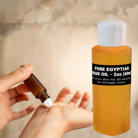 Aromazen Egyptian Musk Oil amber glass bottle protects freshness and scent