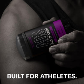 Art of Sport packaging highlights green tea and natural botanicals for sensitive skin.