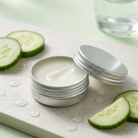 Art Secret 4 cm outside diameter tin for compact storage.