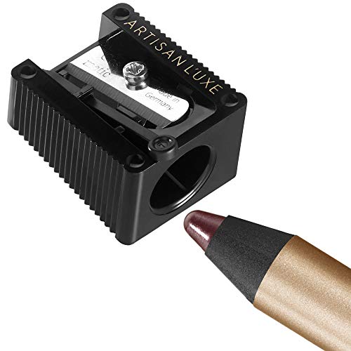 Artisan L’uxe Velvet Eyeliner Pencil dome tip gliding smoothly