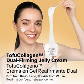 aruen TofuCollagen elastic texture close-up demonstrating stretchy cream