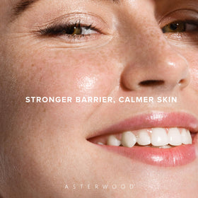 Asterwood Gel Cleanser illustration showing ceramides and hyaluronic acid