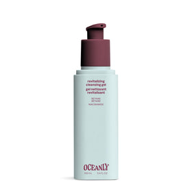 ATTITUDE Revitalizing Cleansing Gel with water rinse showing clean finish.