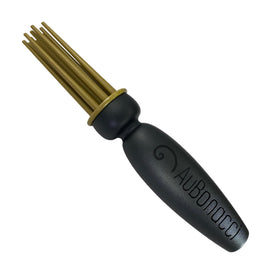 AuBonacci Styler root lift for curly hair, shaping volume at the crown.