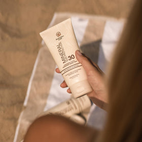 Australian Gold Mineral SPF 30 lotion ideal for daily family use and packaging