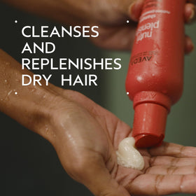 Aveda Nutriplenish Deep Moisture foam demonstrates gentle cleansing and lather.