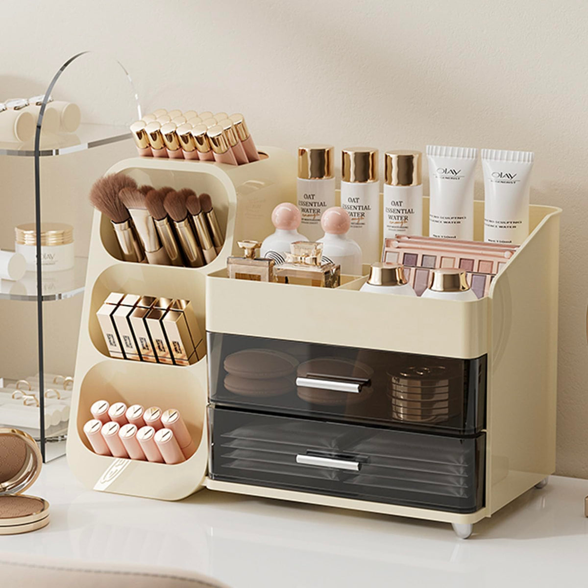 Ideal gift idea for weddings or birthdays with a sleek design.