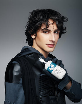 Marula oil ingredient focus in Avenue Man formula for hydration