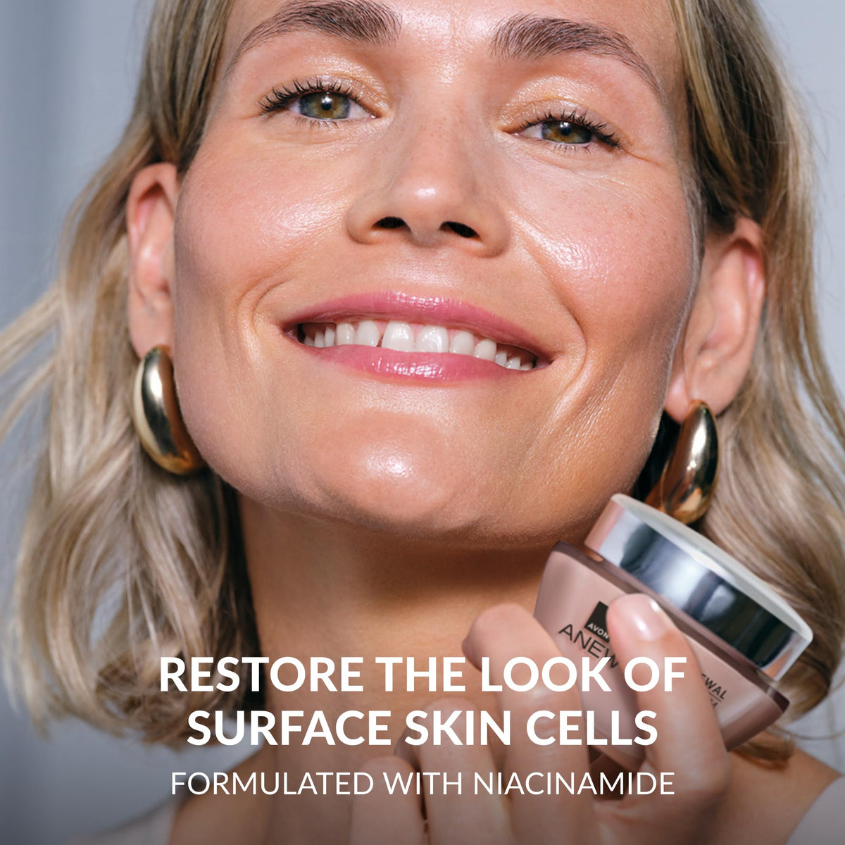 Texture swatch of AVON Anew Renewal Power Cream suggests hydration and radiance
