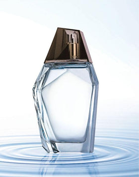 Daily use scene featuring AVON Perceive in professional or casual settings.