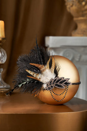 BABEYOND 1920s headpiece sparkles beads for Gatsby-inspired cocktail nights.