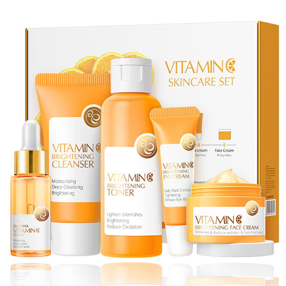 BabyFaceDiary Vitamin C Cleanser 50g gently cleanses and moisturizes skin.