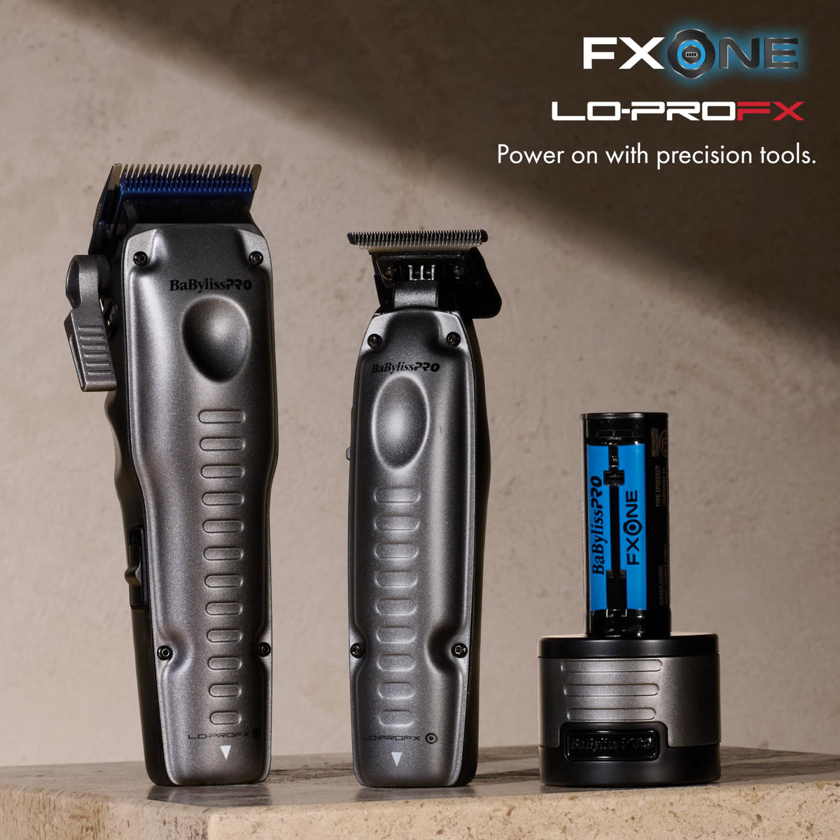 BaBylissPRO FXONE LO-PROFX dual voltage charging base supports global use.