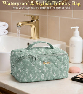 Bagstellar built-in PVC pockets keep brushes neat and wipe-clean