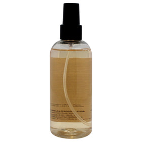 Balmain Texturizing Salt Spray on hair showing natural movement and definition