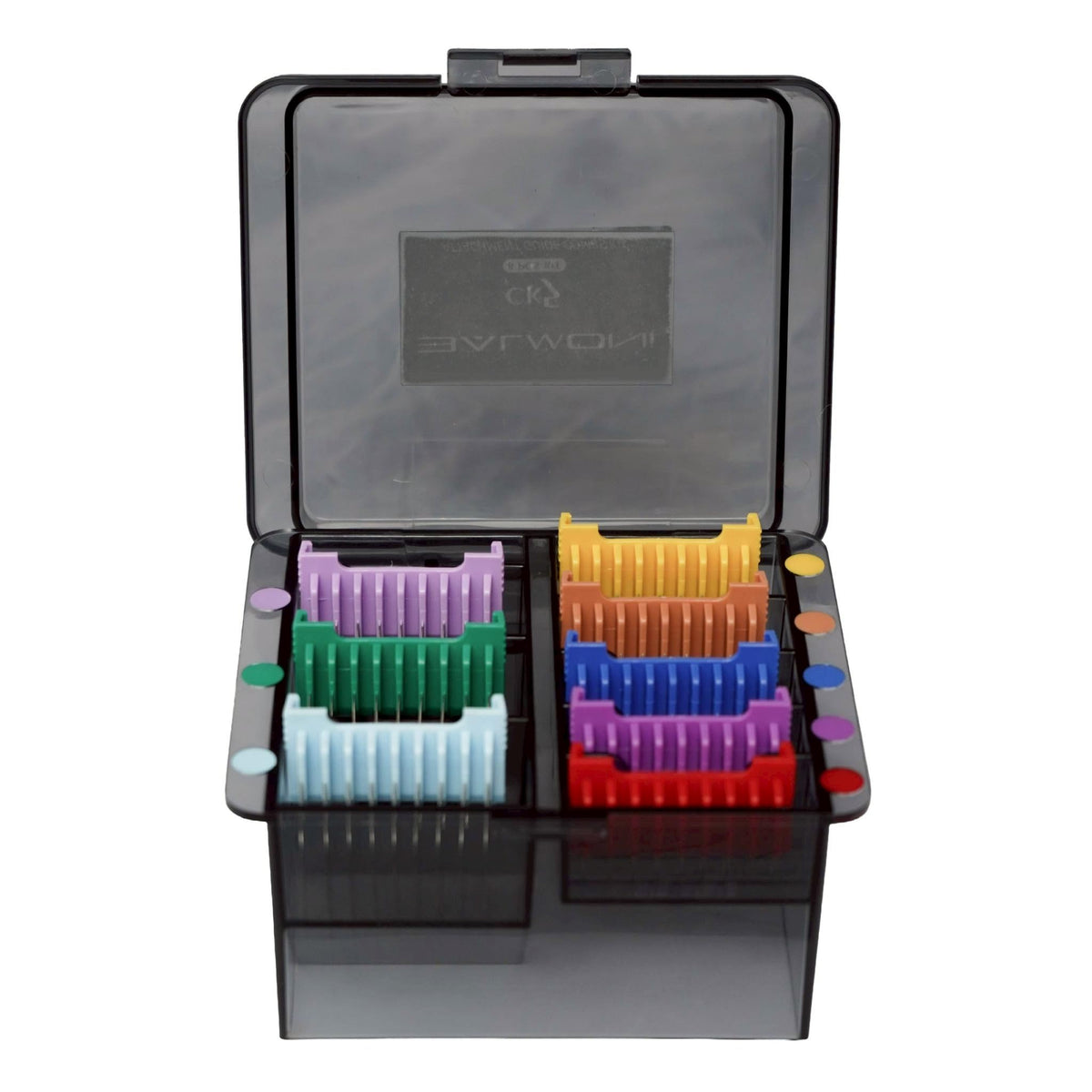 BALMONI stainless steel build offers durable performance for longer grooming sessions.