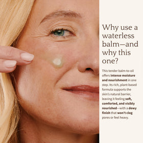 BAMBU EARTH pressed serum formula close-up highlights creamy texture ready for daily use.