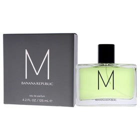 Banana Republic M Men EDP casual wear scene, ideal for relaxed outings and evenings