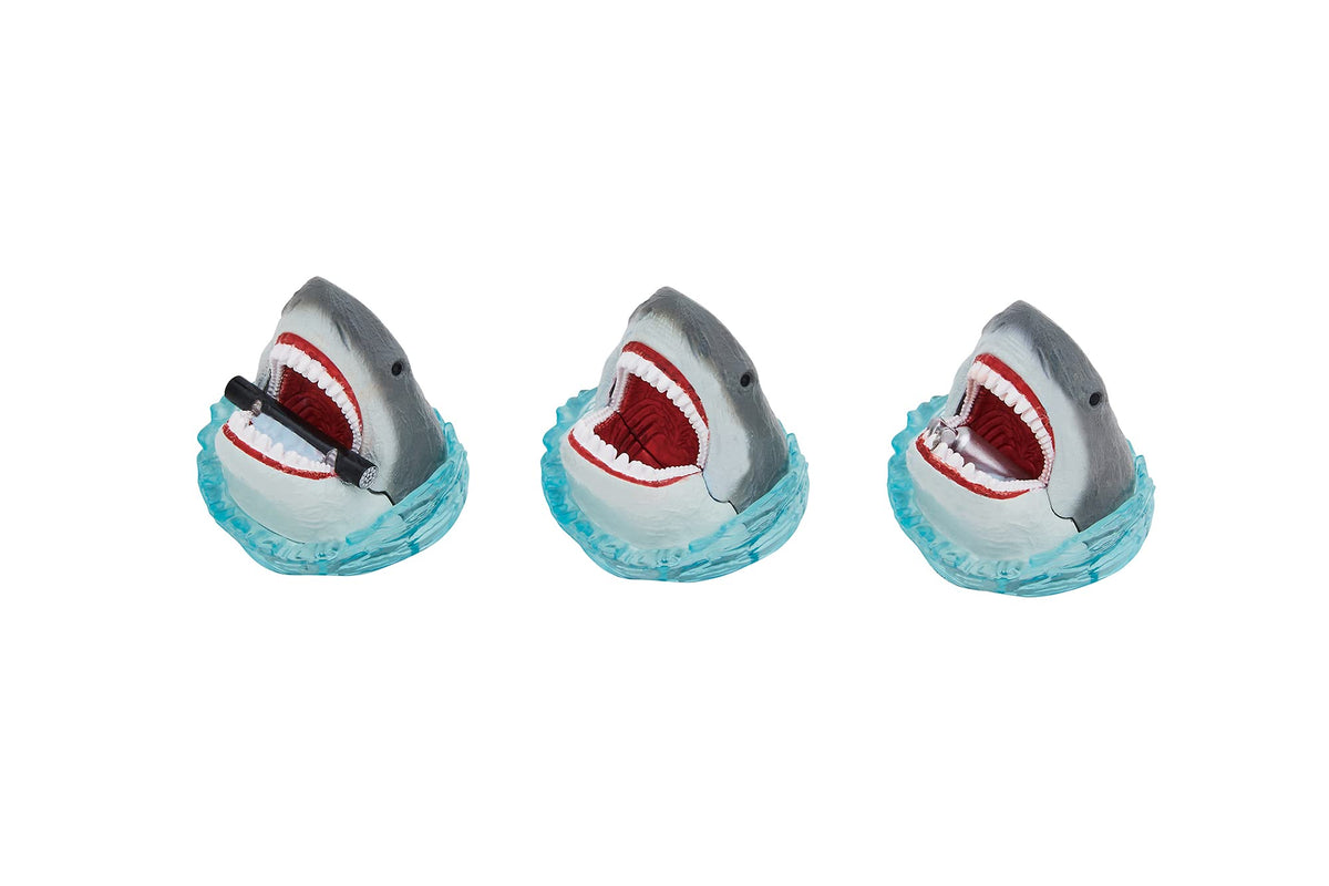 Bandai Bikkura Egg JAWS marine-shaped bath packet design