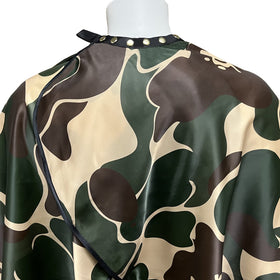 Barbohoo barber cape with waterproof layer protects clothing from water and dye.