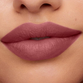 bareMinerals Mineralist Lip Liner being applied for smooth, precise lip lining