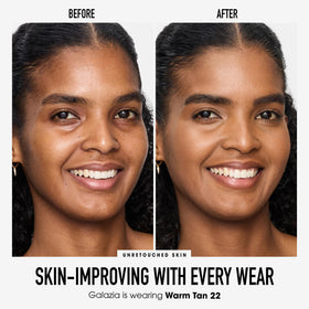 bareMinerals Original Loose Powder Foundation Warm Tan 22 swatch shows natural luminous finish.