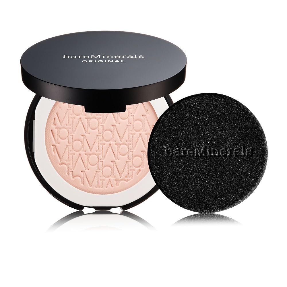 BareMinerals Original pressed powder compact with luminous finish and SPF 15 protection.
