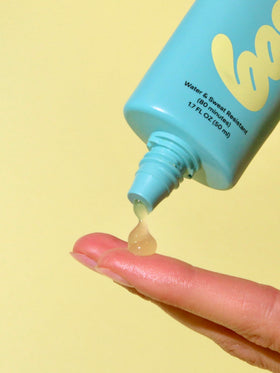 Bask silky gel texture glides smoothly like a makeup primer
